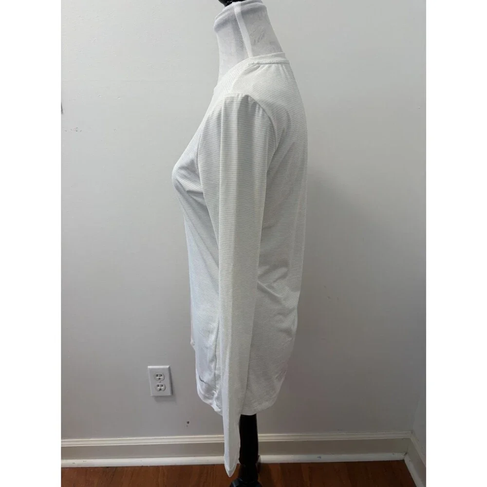 Nike Golf Dri-FIT Women Size M Long Sleeve Shirt White Gray Striped 685331-121